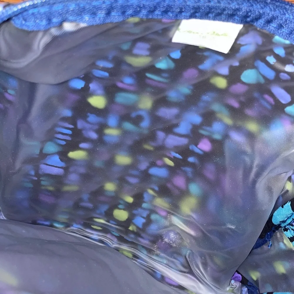 Vera Bradley Indigo Pop Blue Flowers Large Waterproof Cosmetic Travel Zip Bag - Picture 4 of 7